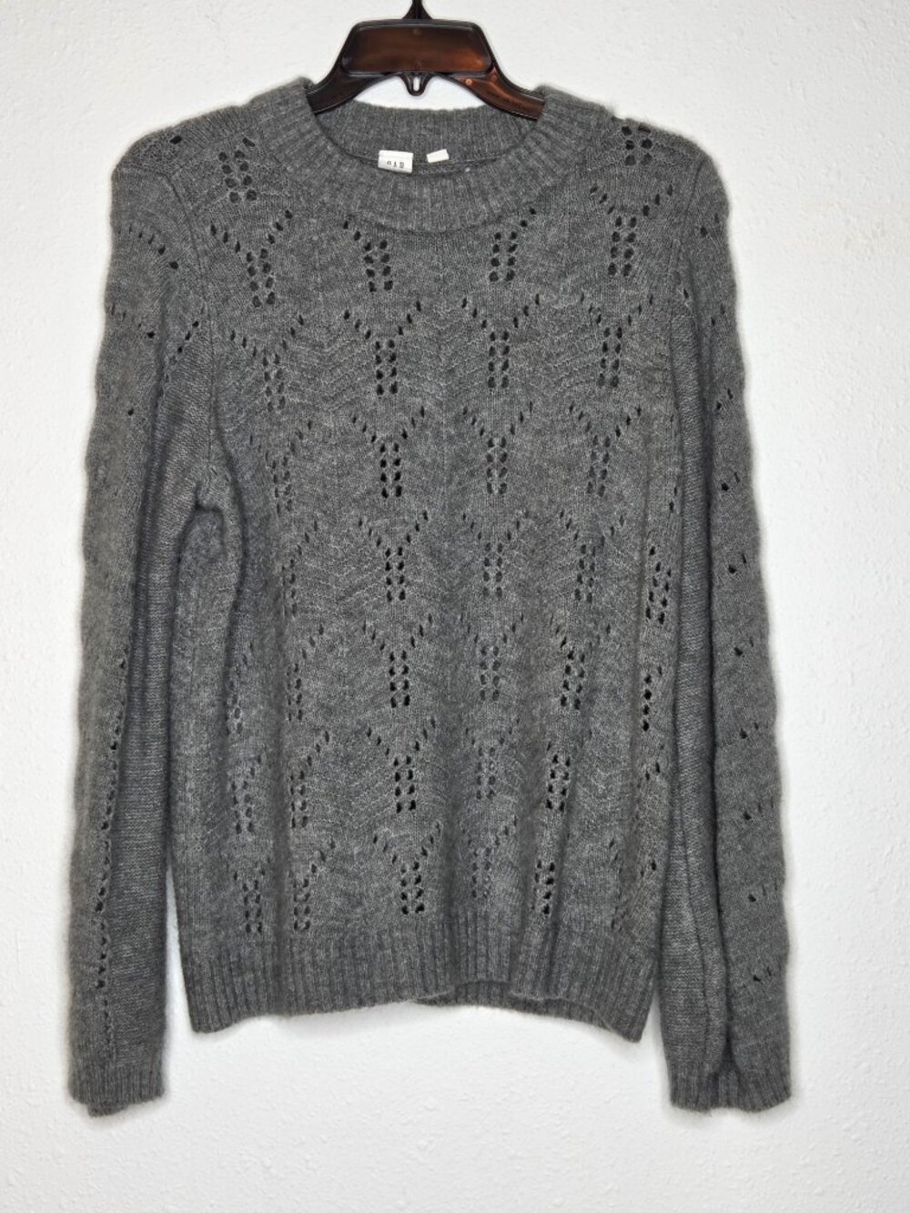 GAP Gray Open-Knit Pointelle Crew Neck Long Sleeve Sweater L